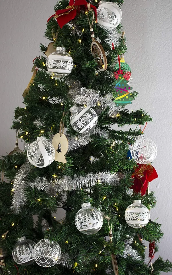 12pcs White Plastic Christmas Clear Ornament Balls 3.15in 6 12pcs White Plastic Christmas Clear Ornament Balls 3.15in - Image 4