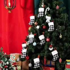 18pcs Black And White Plaid Christmas Stockings 13 18pcs Black And White Plaid Christmas Stockings -Christmas Decorations 18 PacksChristmas White Black Buffalo Plaid Stockings 5in 8 600x600 1