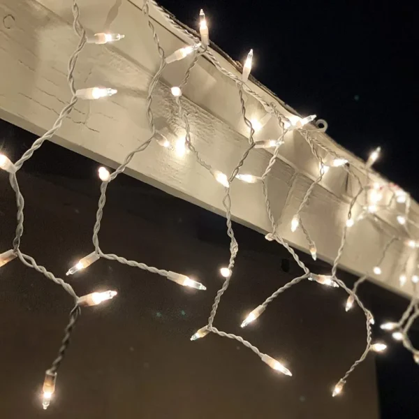 3x150 Warm White Icicle Lights 4 3x150 Warm White Icicle Lights - Image 2