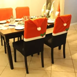 4pcs Santa Hat Chair Covers And 2pcs Handle Covers 12 4pcs Santa Hat Chair Covers And 2pcs Handle Covers -Christmas Decorations 6Pcs Chair Cover Santa Claus Hat with Two Door Handle Covers 6 1 600x600 1